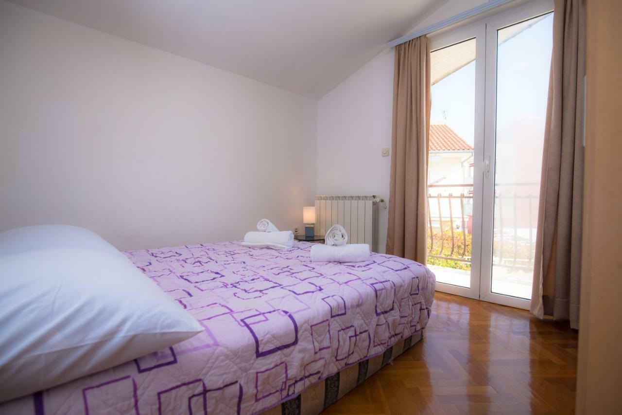Dagulo Apartment Primošten Exterior foto